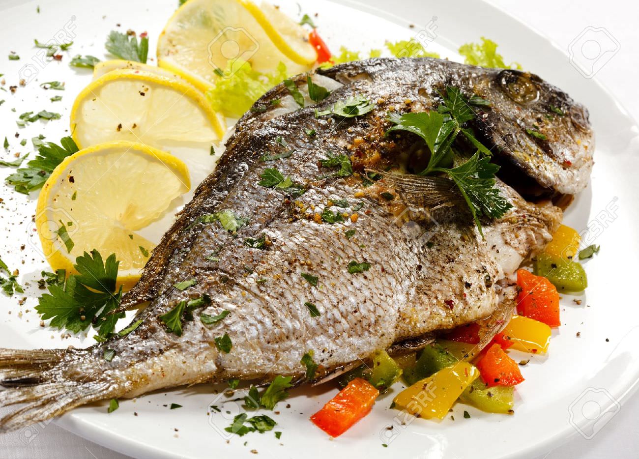 15564113-fish-dish-roasted-fish-and-vegetables-stock-photo-grilled