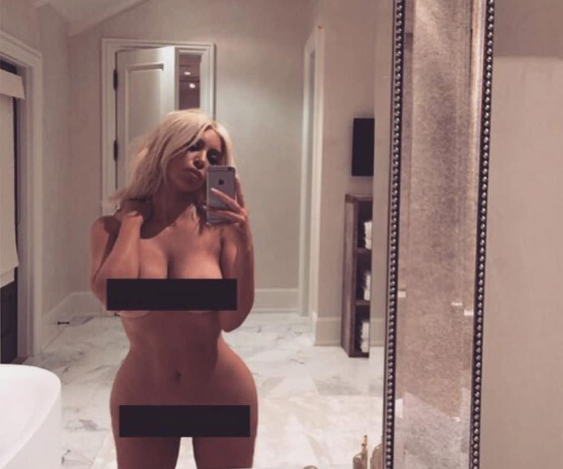 31f2f5de00000578-3482619-the_nude_selfie_that_started_it_all_kim_posted_this_flashback_na-a-9_1457467236475