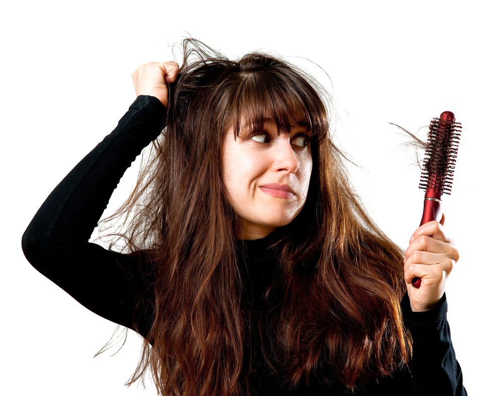 this-is-why-you-should-replace-your-hair-brush-more-often-1