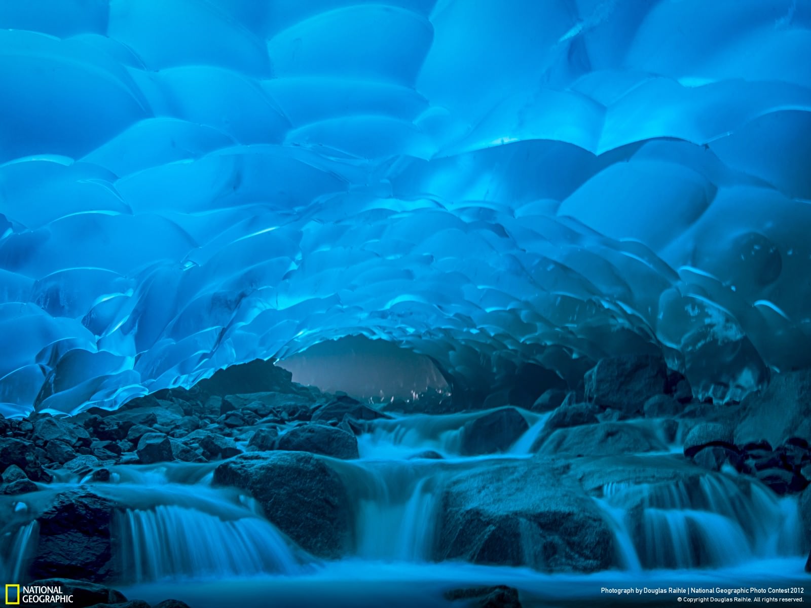 mendenhall-ice-caves-wallpaper-3