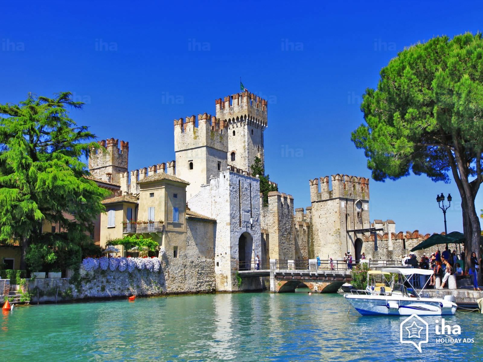 ntezentsano-ntel-gkarnta-desenzano-del-garda-esaioniko-kastro-sthn-sirmione-sth-limnh-garda