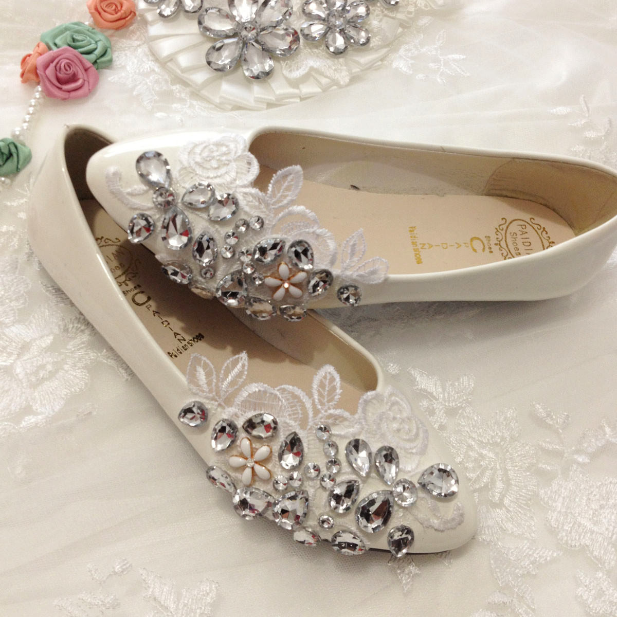 Spring-and-summer-beautiful-handmade-lace-wedding-shoes-flower-font-b-rhinestone-b-font-font-b