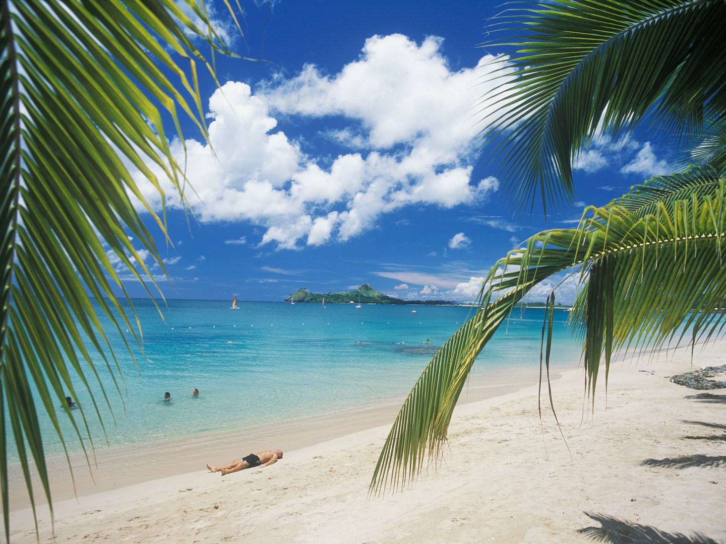 reduit-beach-st-lucia-GettyImages-596238470