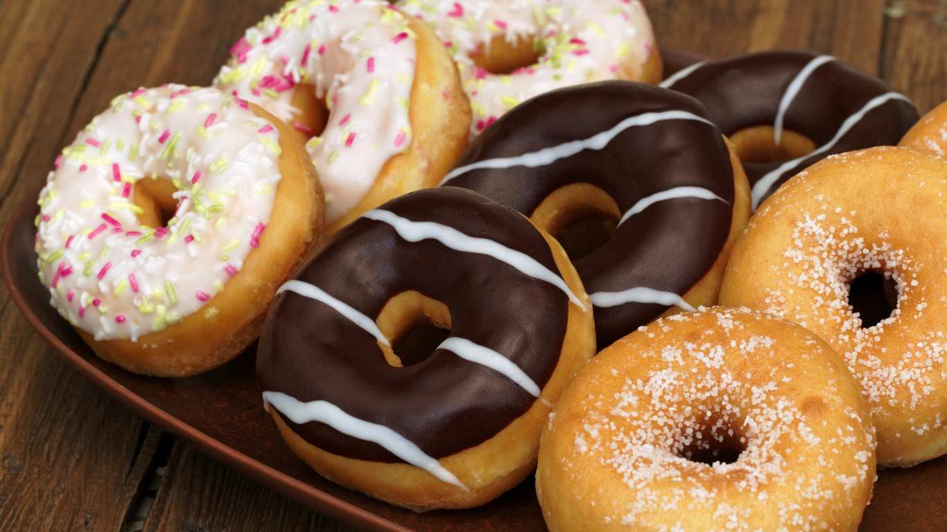 yummy-donuts-570