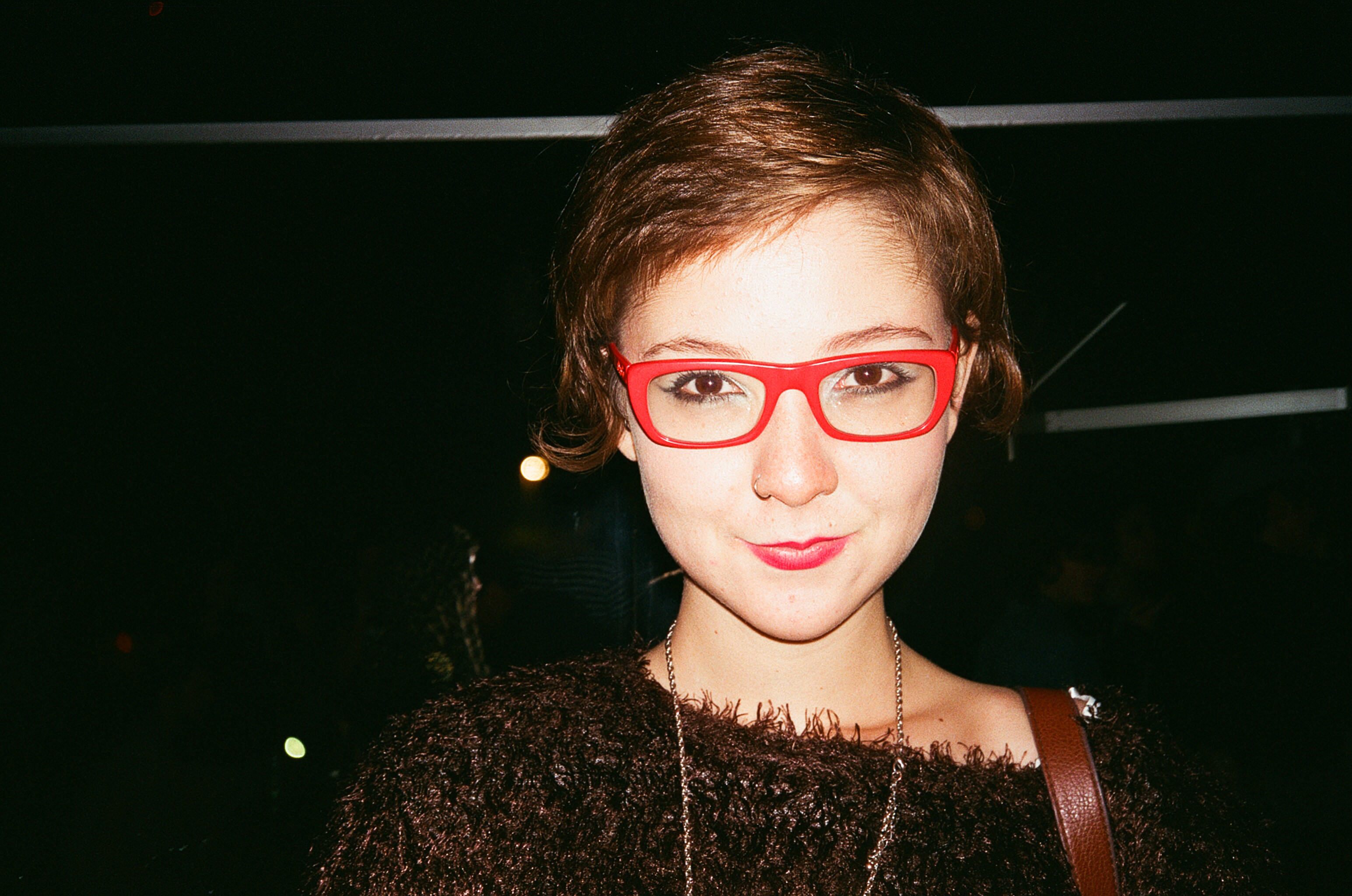 Blu_Vieira_with_red_glasses