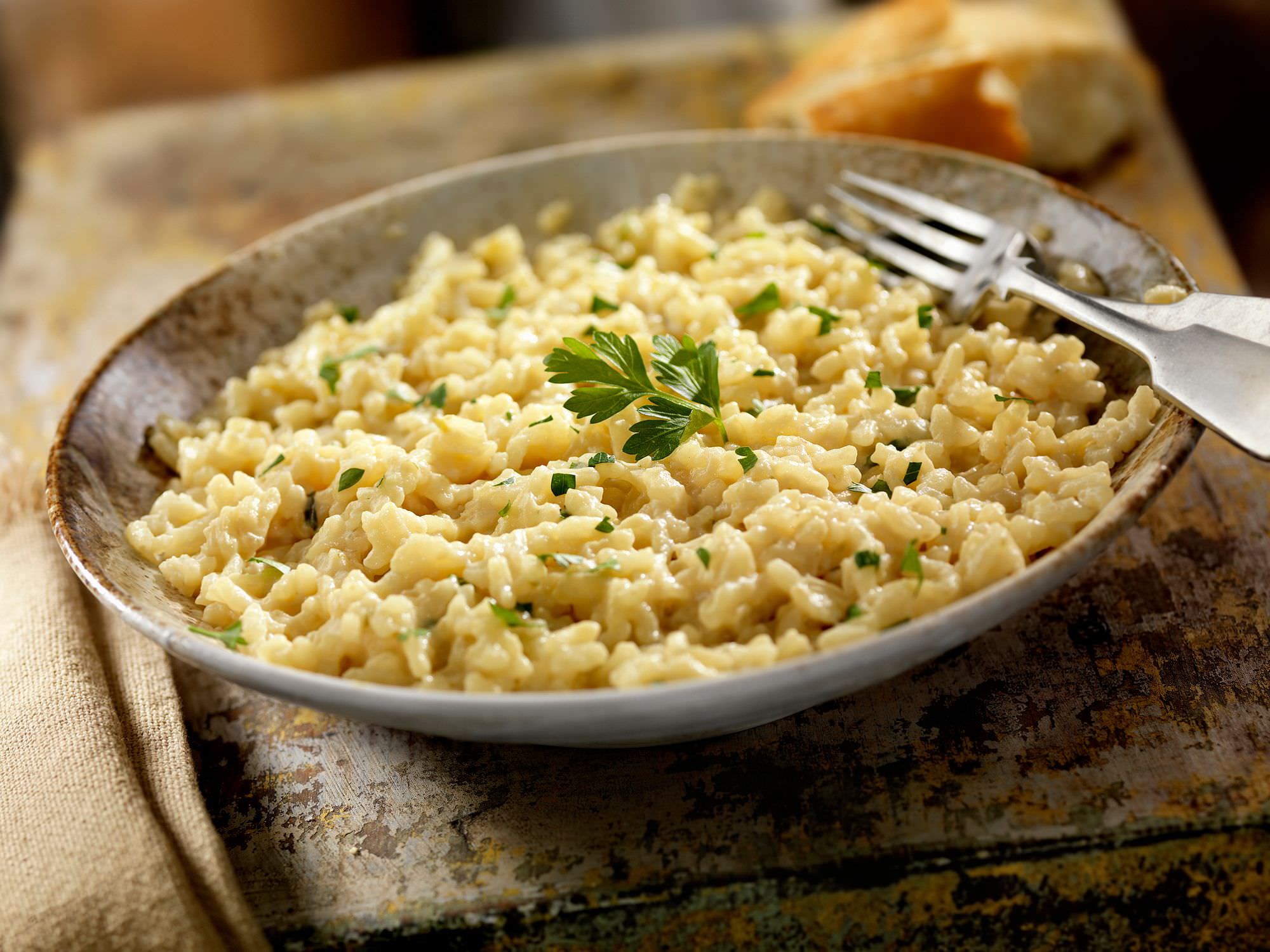 Risotto-GettyImages-143920878-586ff3d53df78c17b624a057