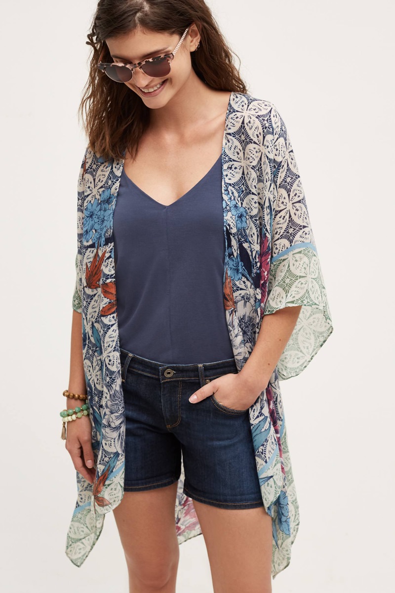 Subtle-Luxury-Falling-Leaves-Kimono