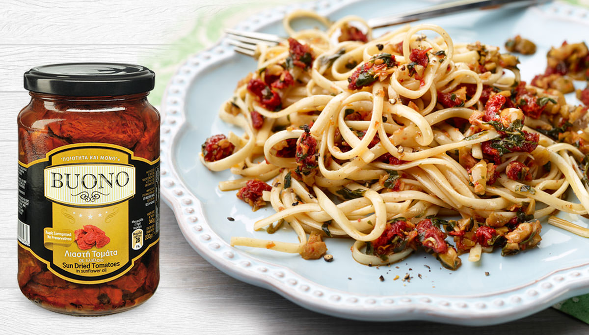spaghetti-with-Sun-Dried-Tomato-Pesto