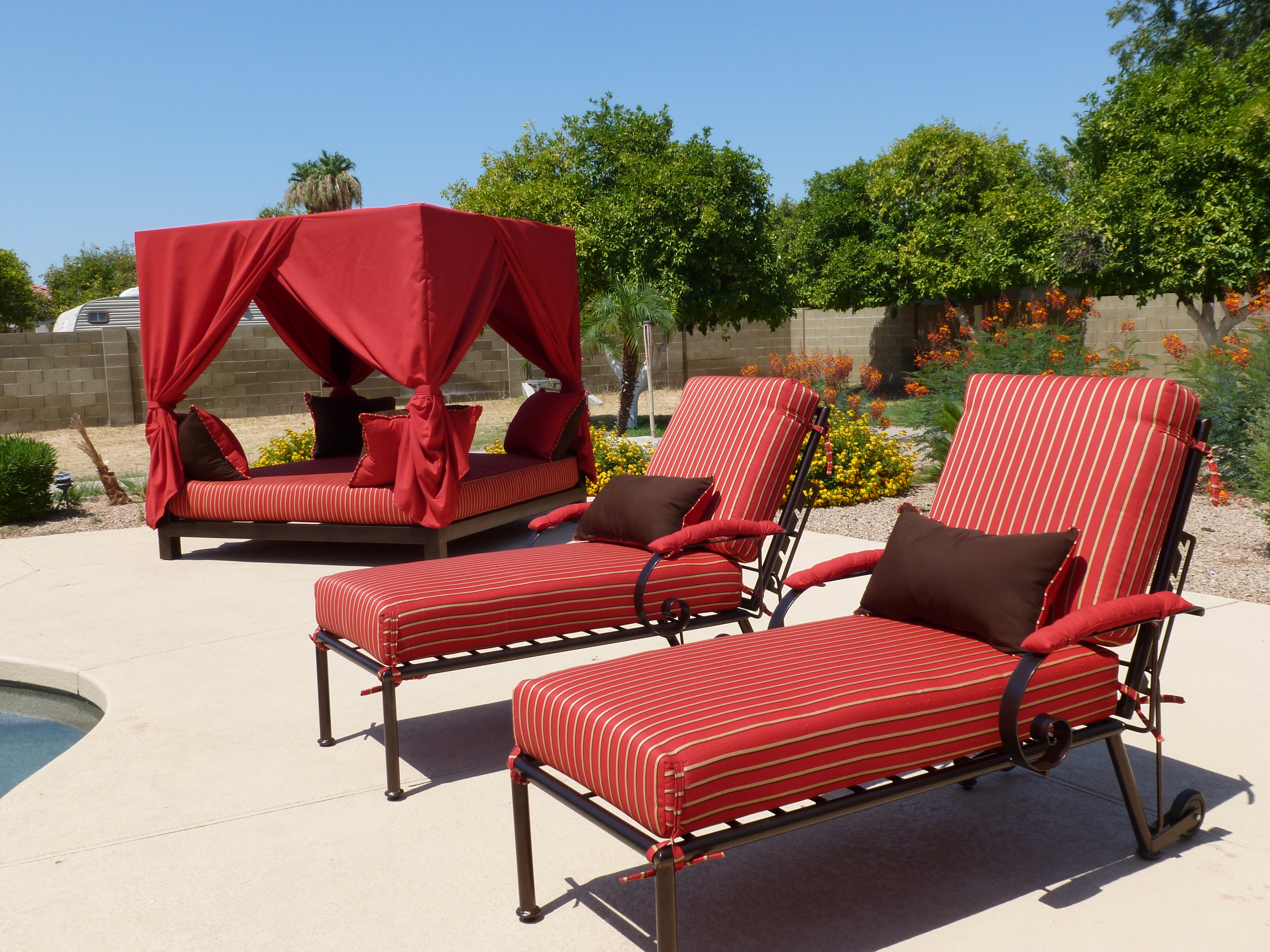 Nice-Patio-Furniture-Lets-look-at-a-few-rooms-and-get-a-couple-of-ideas-to-decorate-them-furniture-lounge