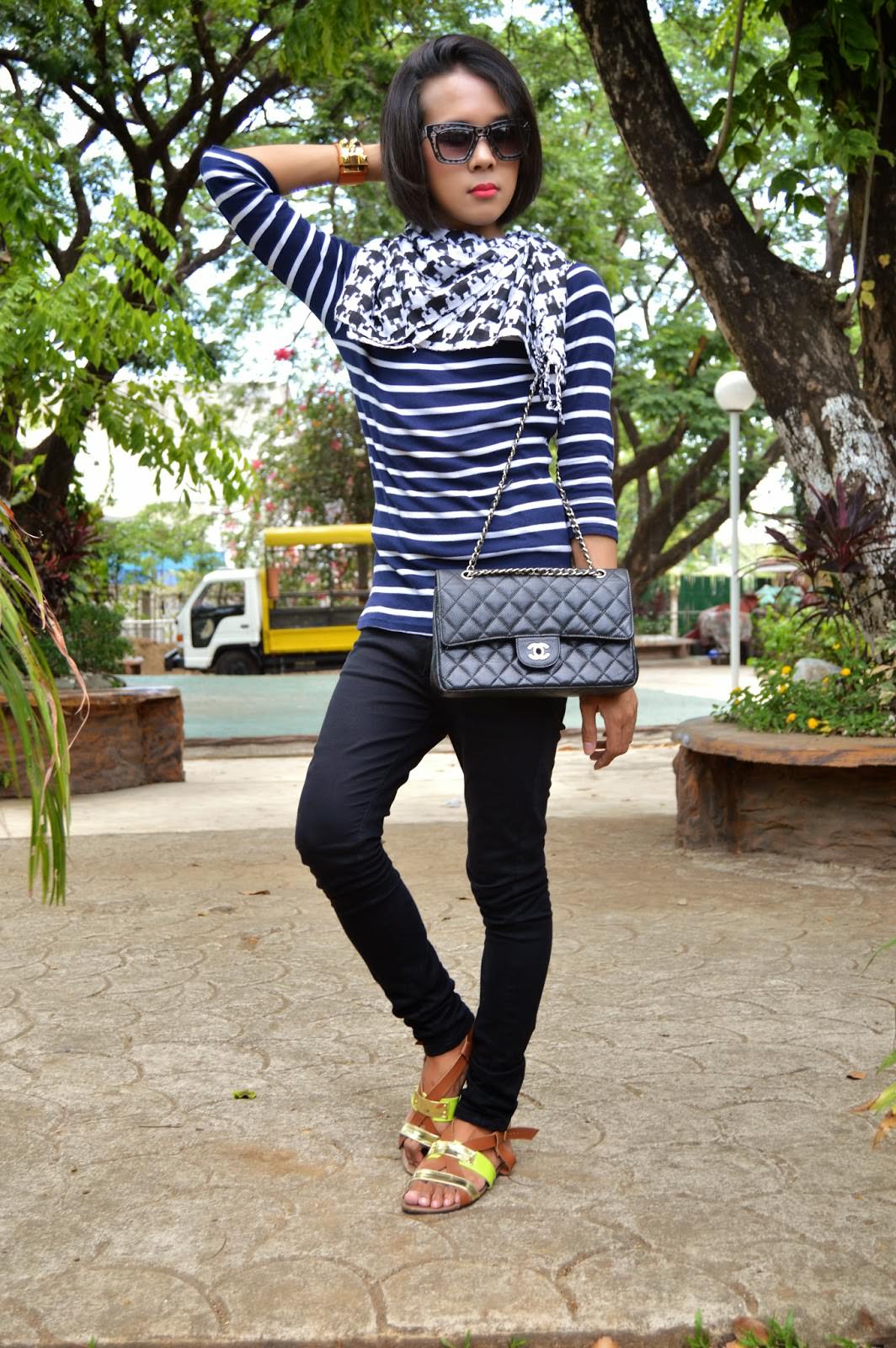 long-sleeve-t-shirt-skinny-pants-flat-sandals-original-3160