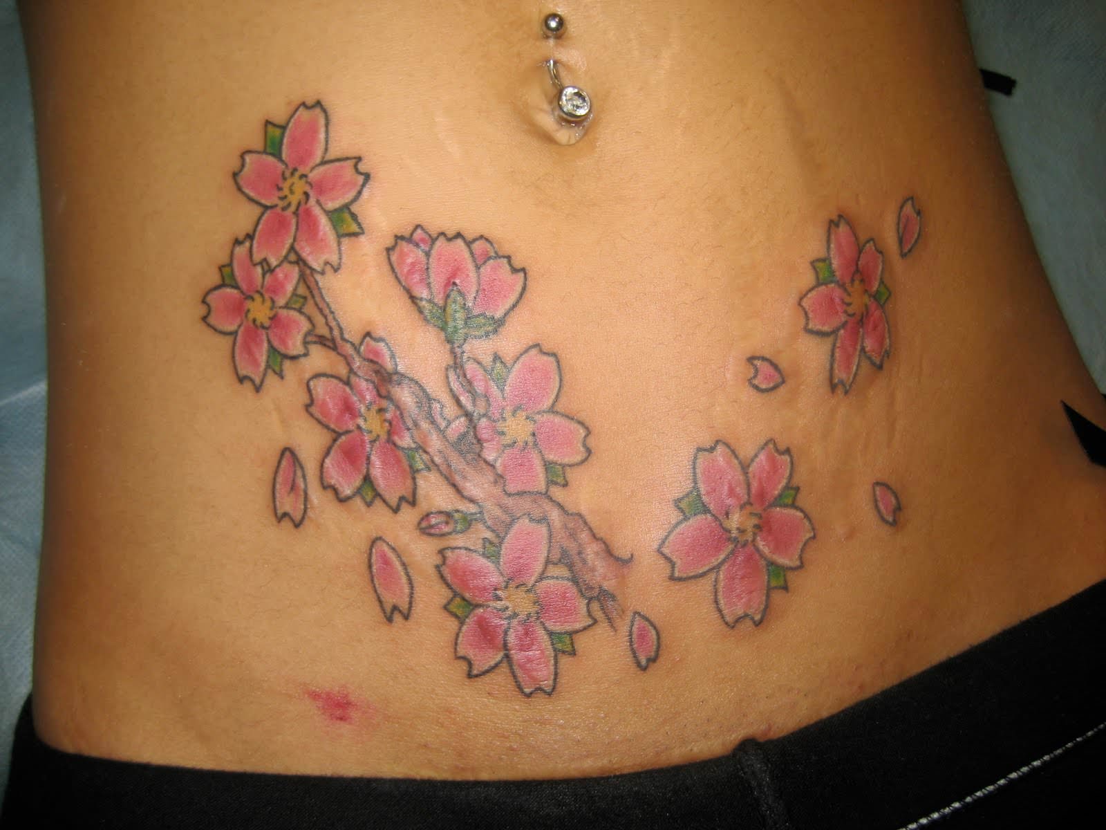 tattoos-over-stretch-marks-14