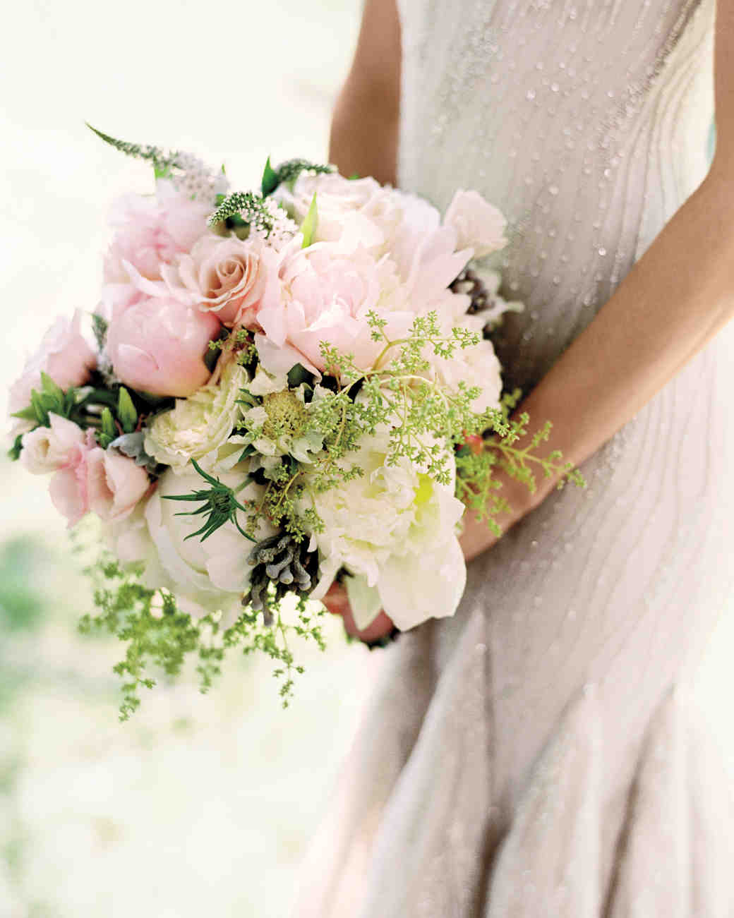 tiler-robbie-bridal-bouquet-009-d111357_vert