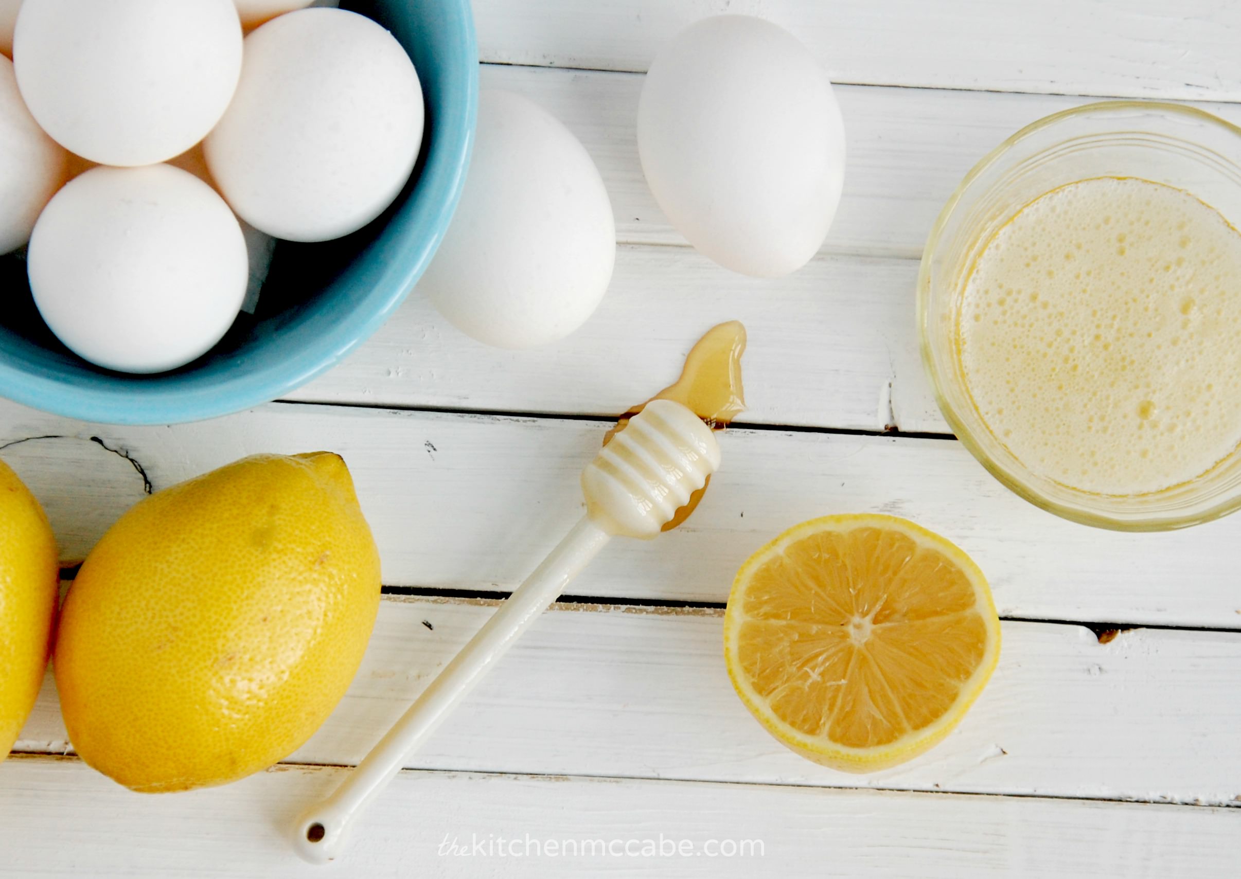 honey-lemon-egg-white-diy-mask-homemade-4