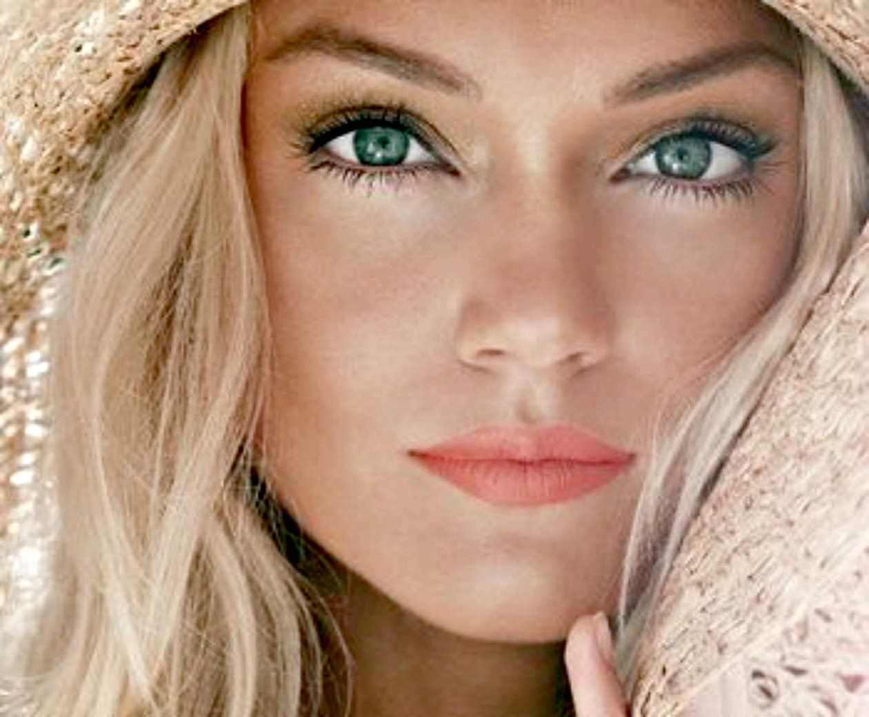 lips1