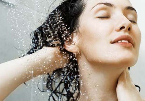proper-way-to-wash-hair