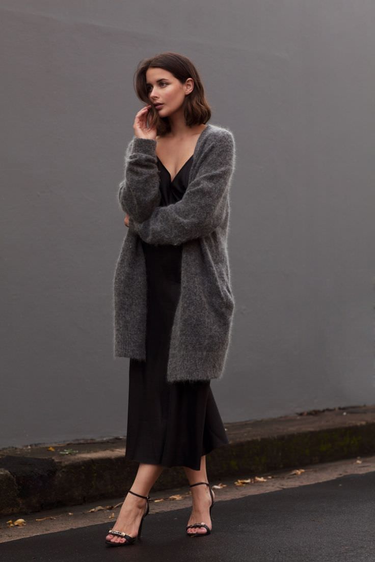 d7232b4f2c065d5c2393447f639a5f0f--cozy-sweaters-cardigan-sweaters