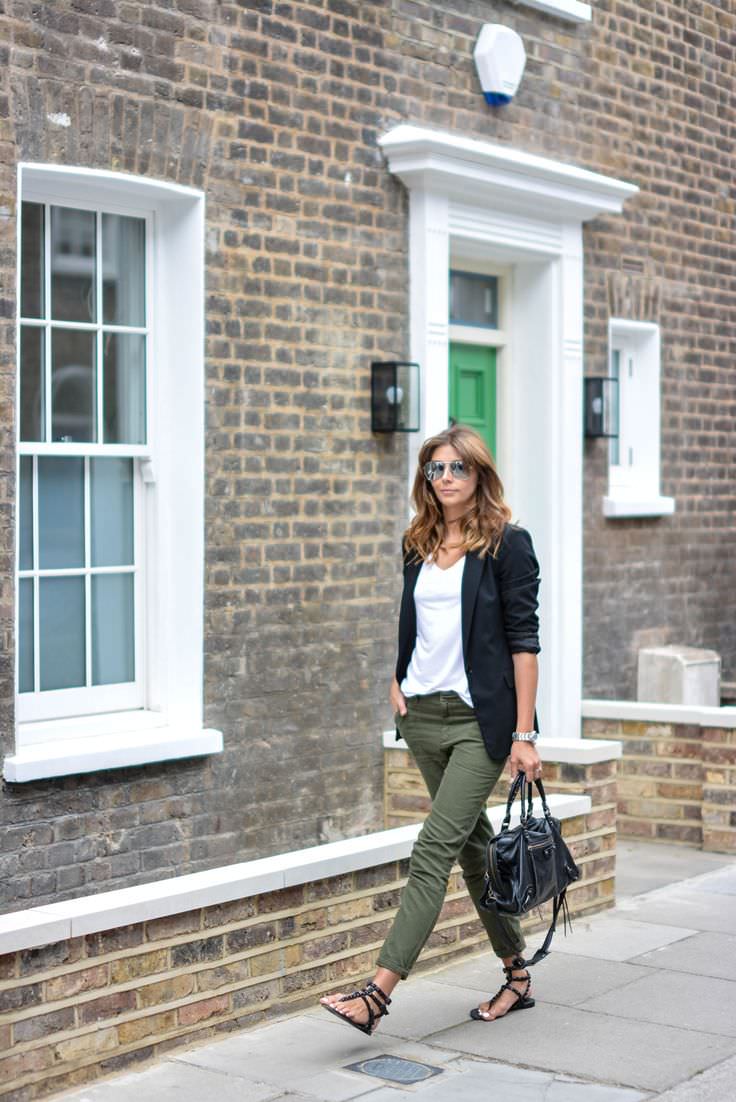 a52d10ef7f31b55eac211e3893897a5b--navy-blazer-khaki-pants-olive-green-blazer-outfit