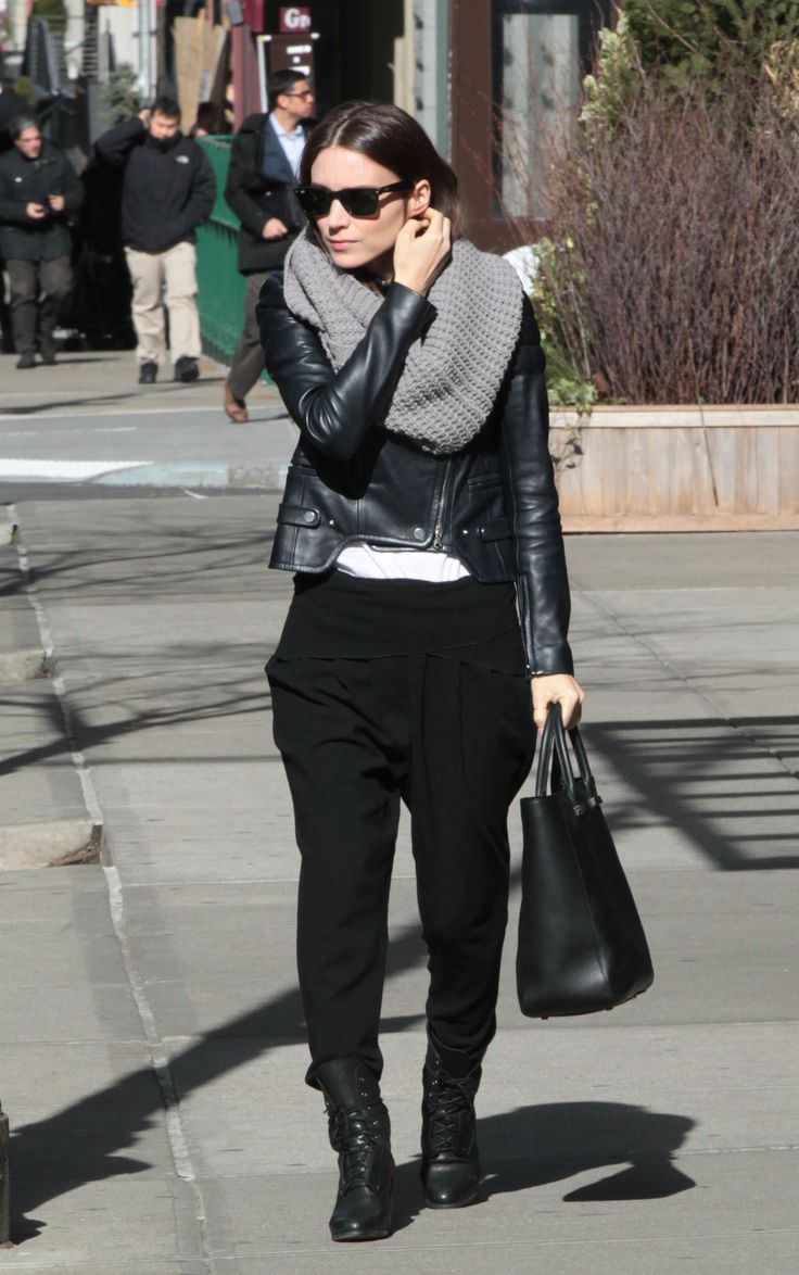 29dbcb421b591d50d80d50ea18a9339e--drop-crotch-pants-leather-tote-bags