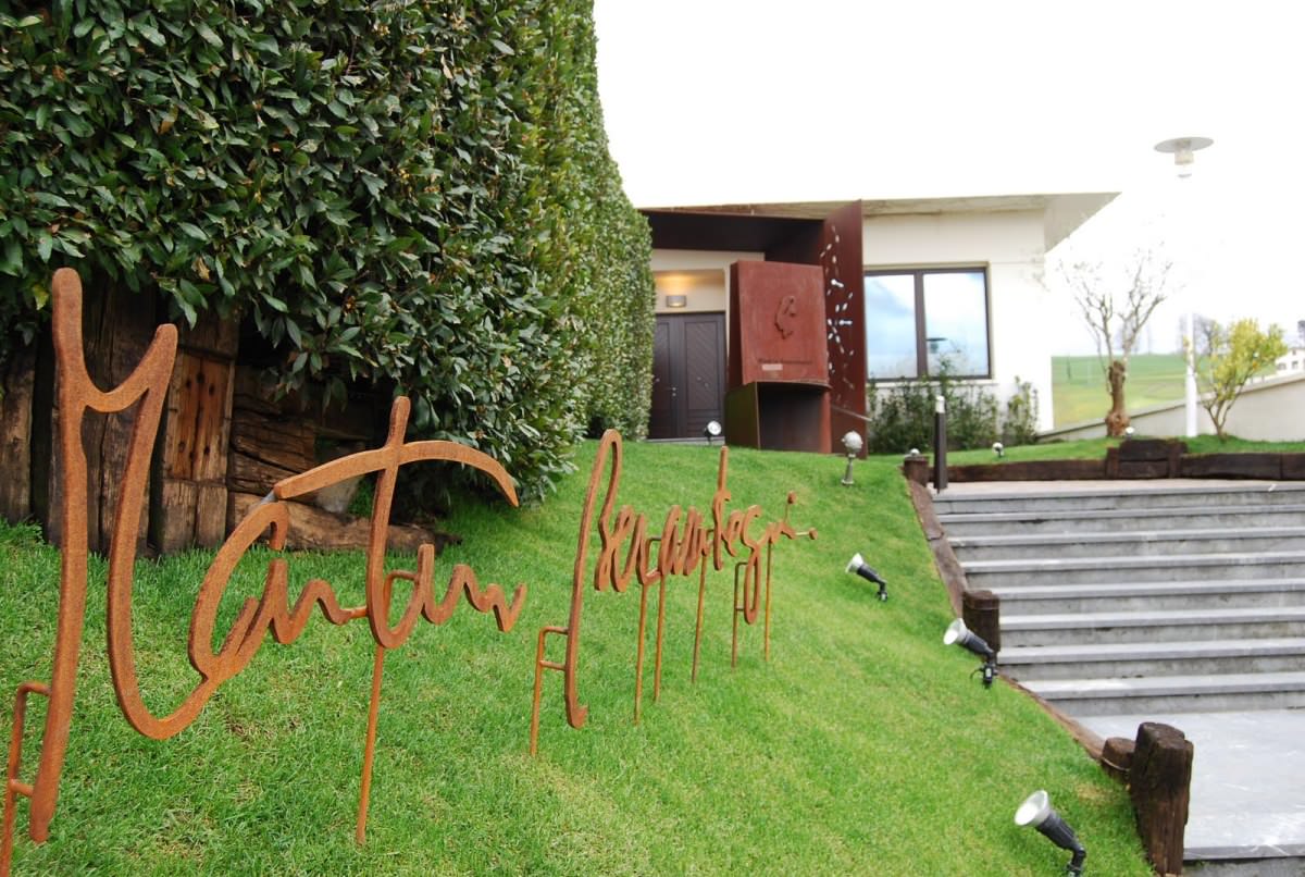 entrada-restaurante-martin-berasategui