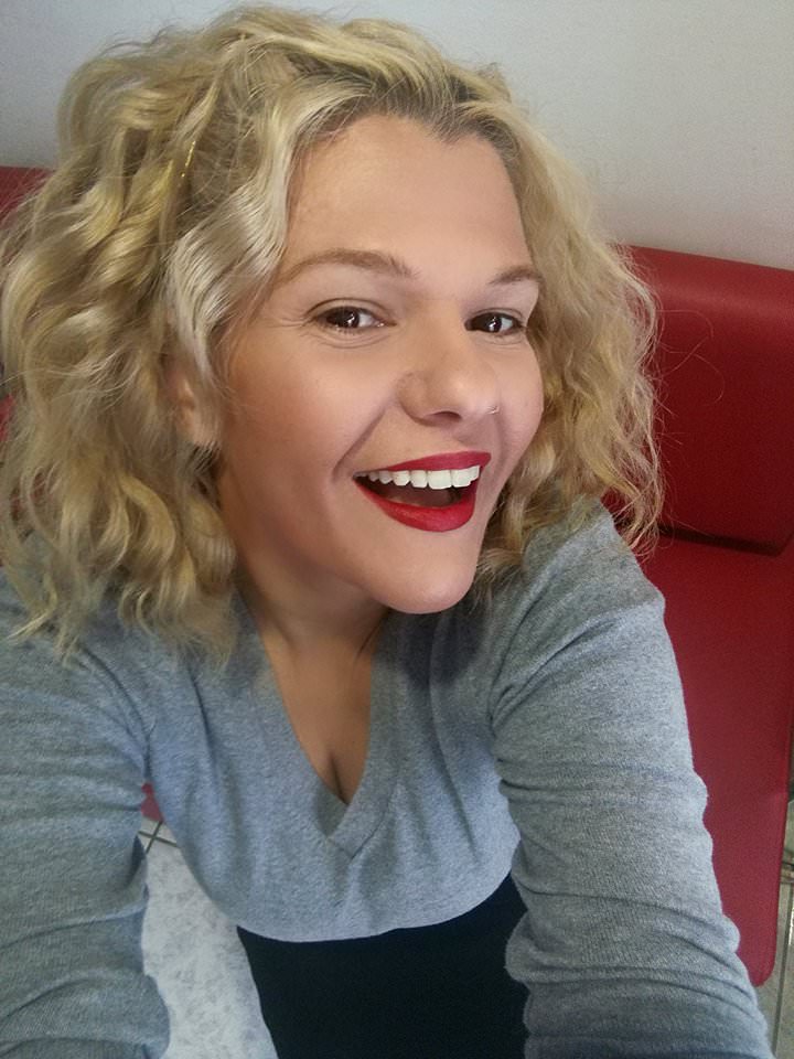 Liquid Lip Matte – #338 (Blood) Elixir