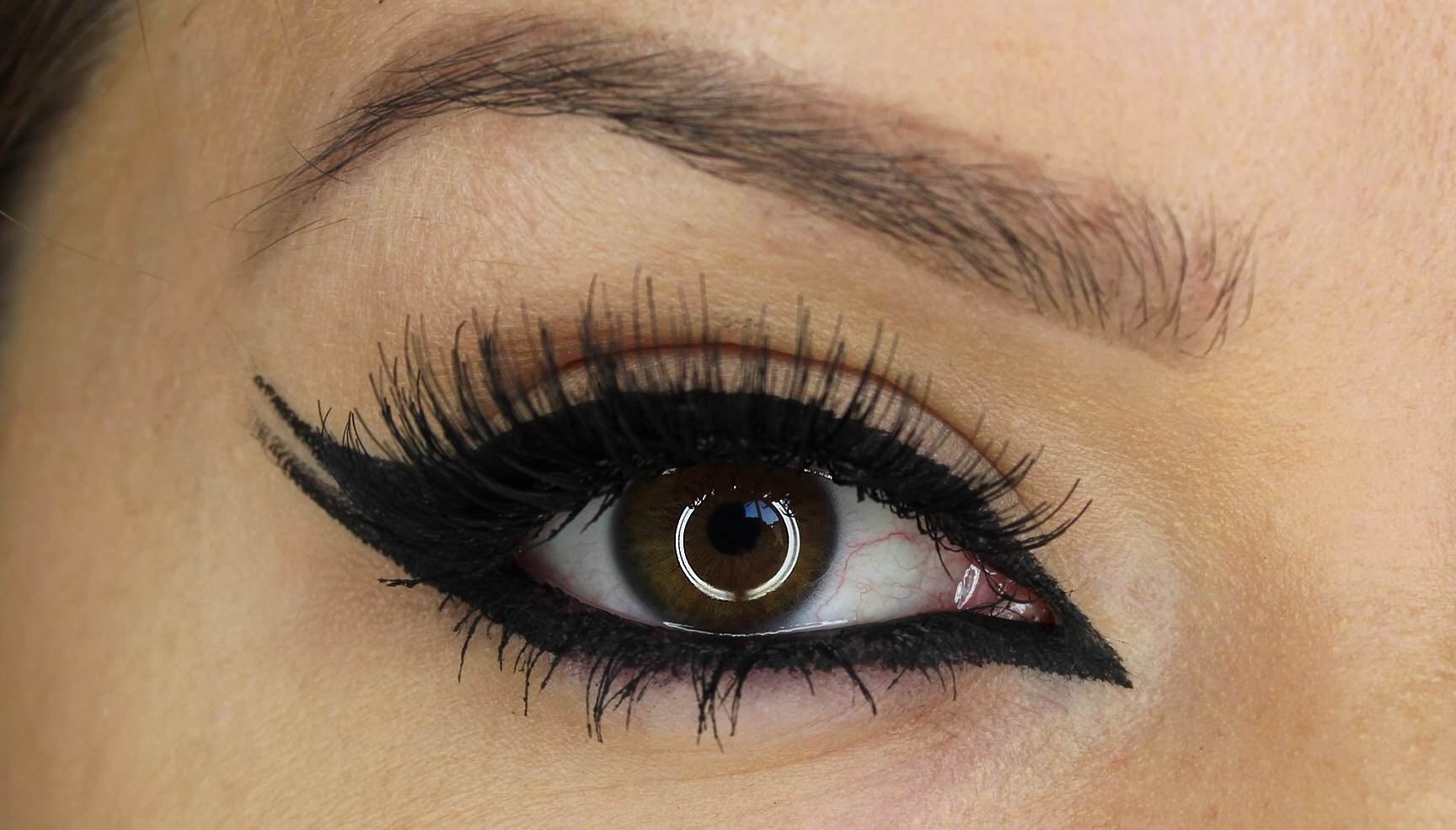 eye underliner