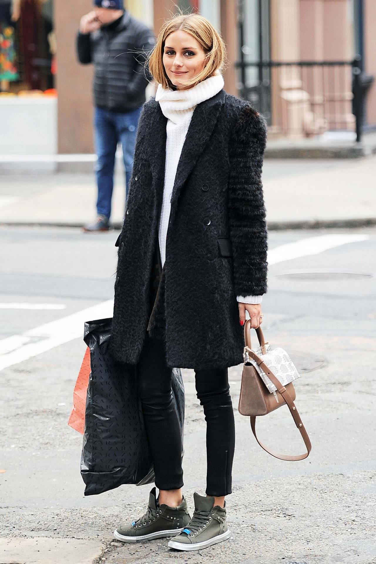 hbz-turtleneck-47