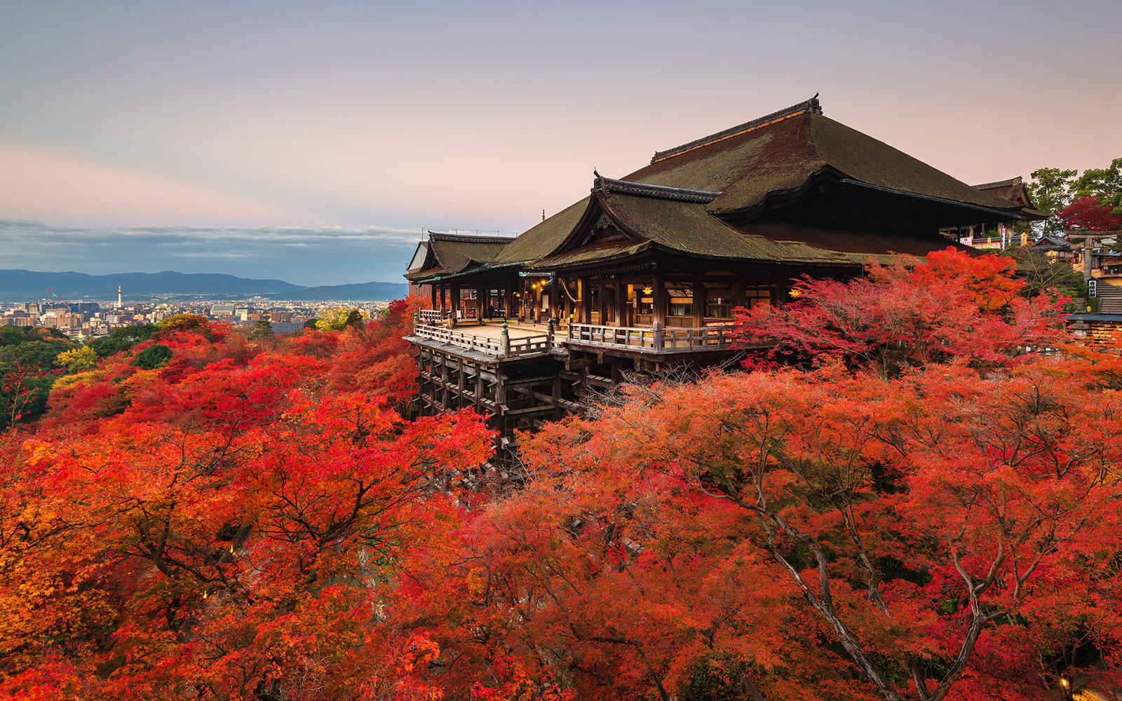 Kiyomizu in Autumn