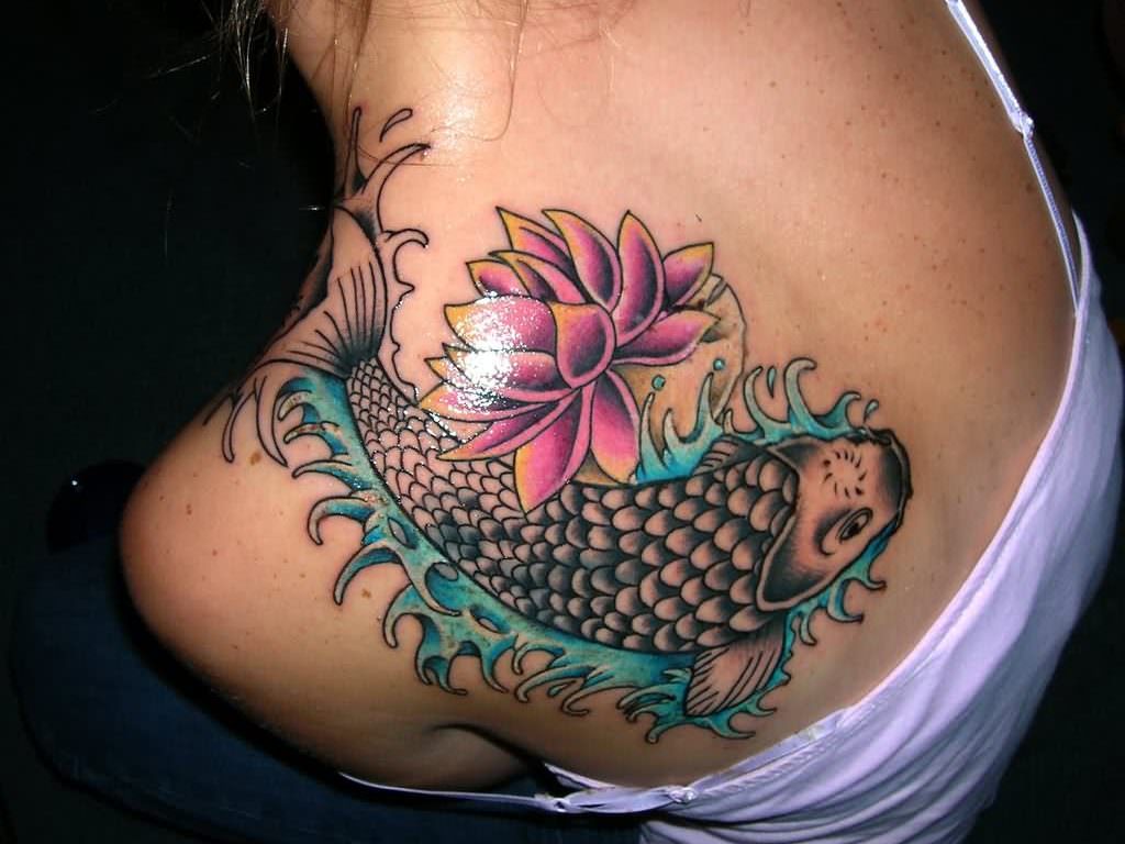 3d-Tattoo-Design-of-Fish-on-Girls-Shoulders-Tattoo-Images-1024x768