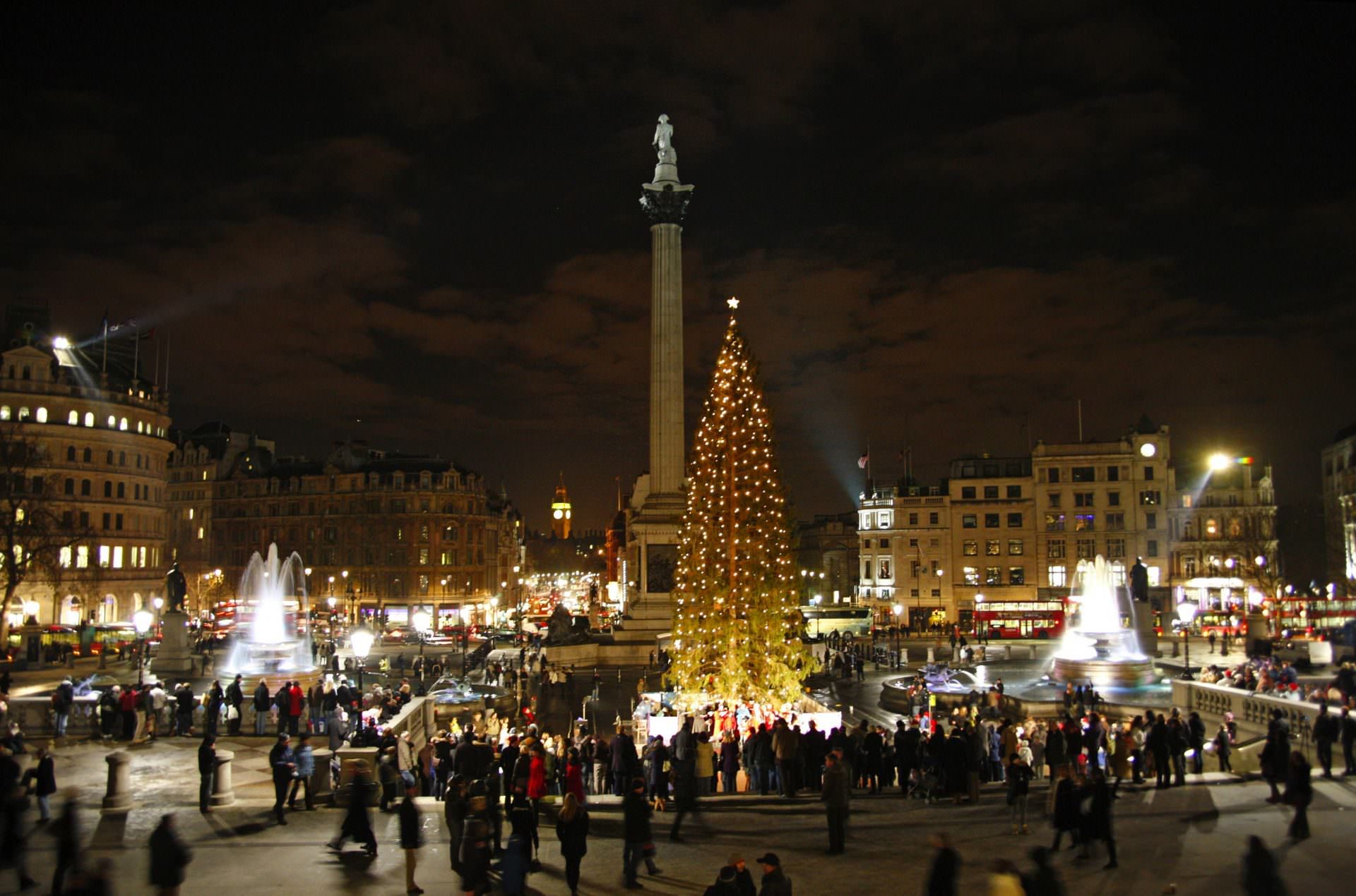 TrafalgarSquare_ChristmasTree3
