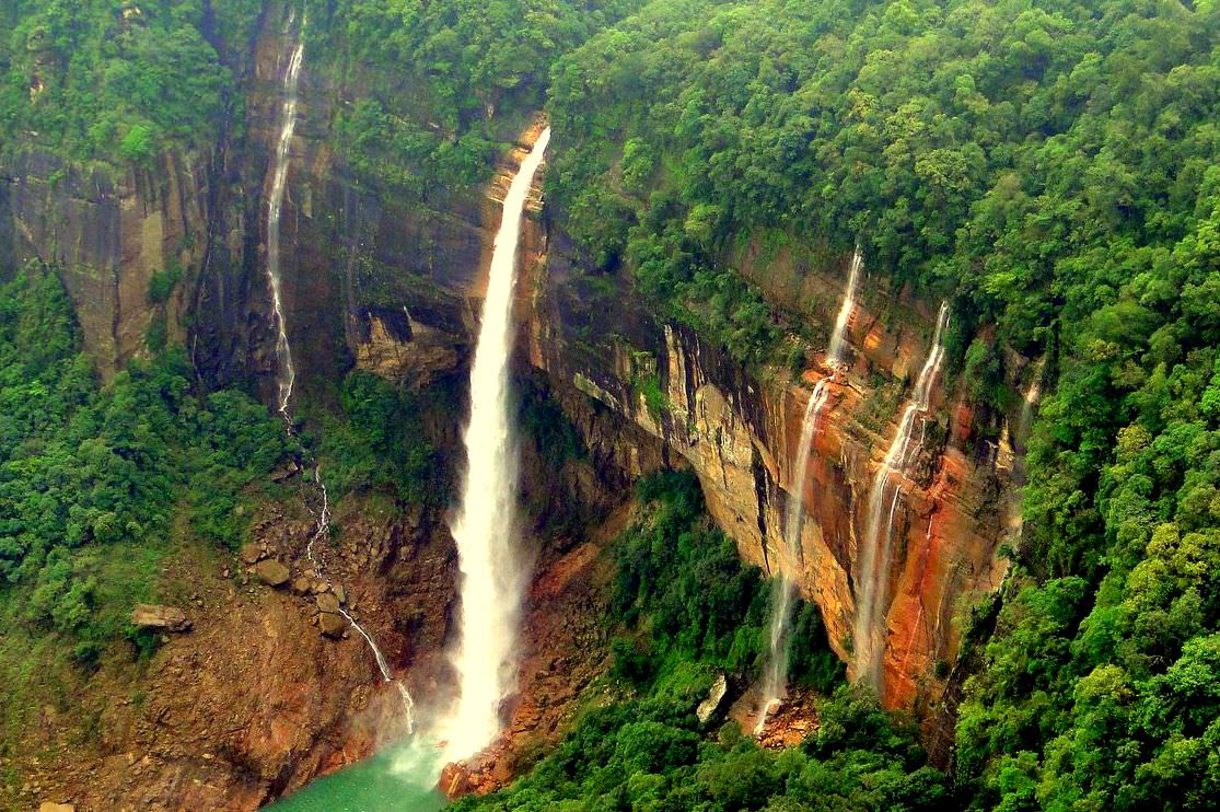 Nohkalikai Falls in India