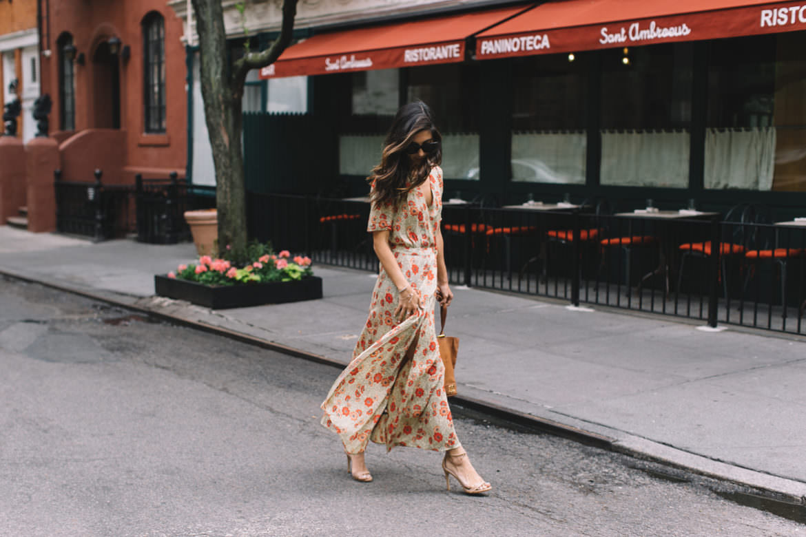 spring-summer-wedding-this-time-tomorrow-floral-maxi-dress-nude-heels-1170x780