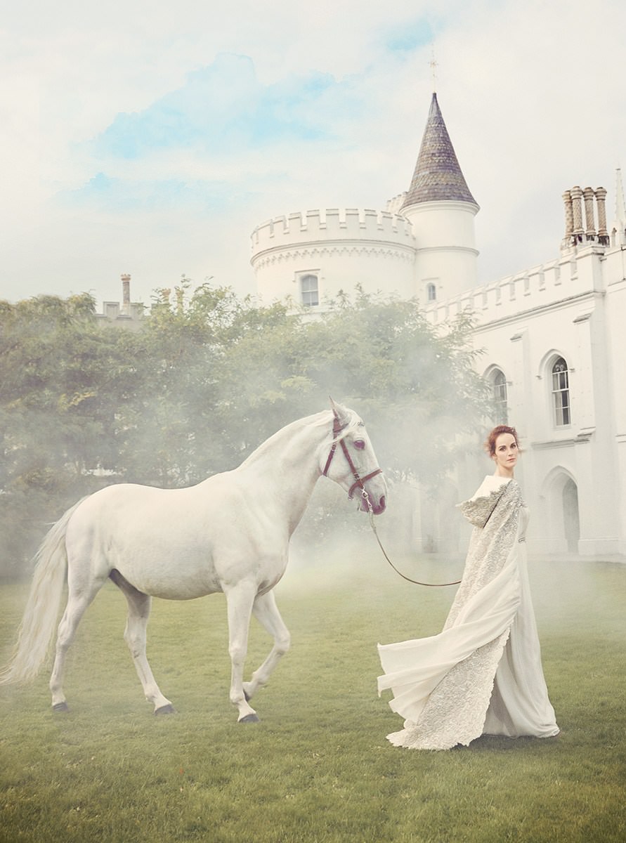 town-and-country-uk-december-2017-michelle-dockery-by-richard-phibbs-00