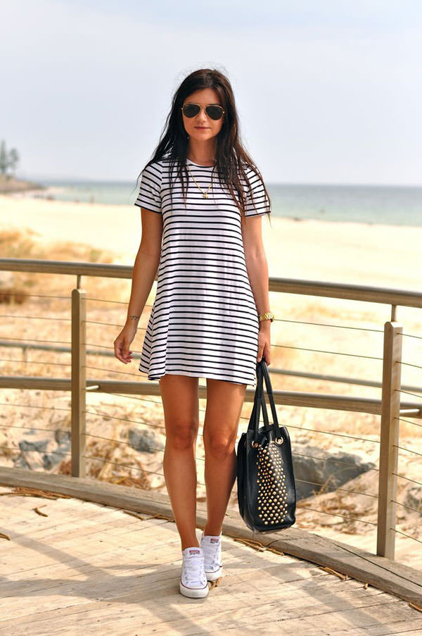 howtowearastripeddress1