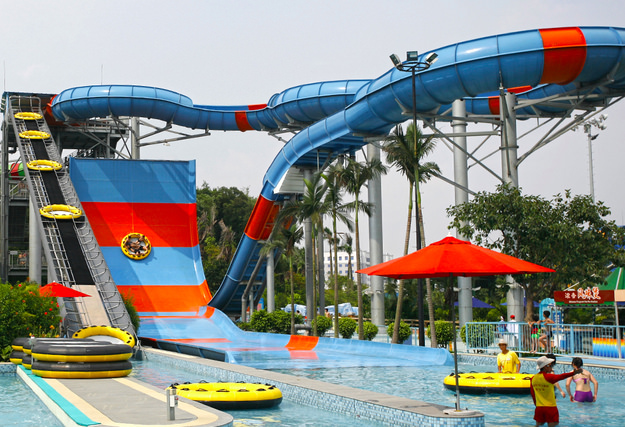 Giant Slide, Κίνα
