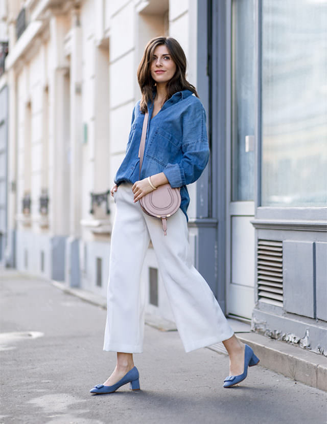 culottes-block-heels-ladylike-heels-baby-blue-denim-shirt-front-tuck-chambray-shirt-brunch-weekend-work-spring-simple-et-chic-640x829