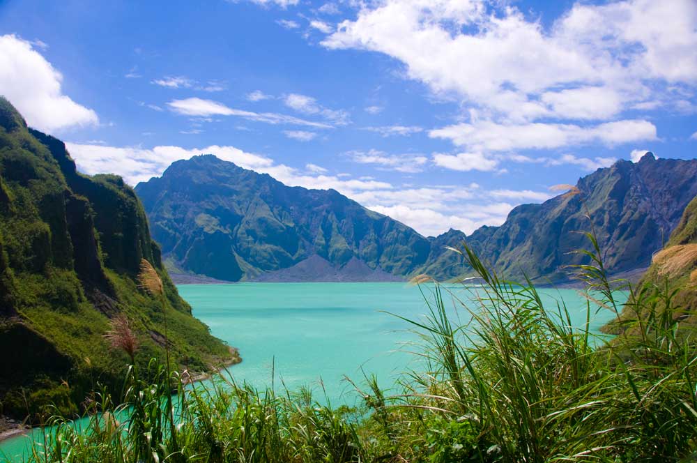 Crater Lake, Mount Pinabuto – Luzon