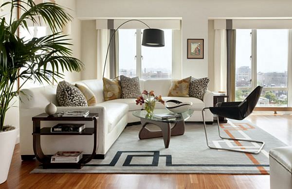 white-sofa-living-room