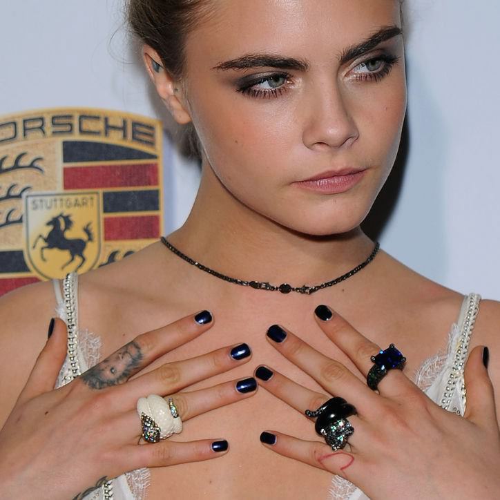 Creative Dark Color Nail Polish For a Hot Season Design Tips